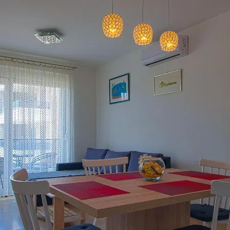 New Siroki**** Apartment *